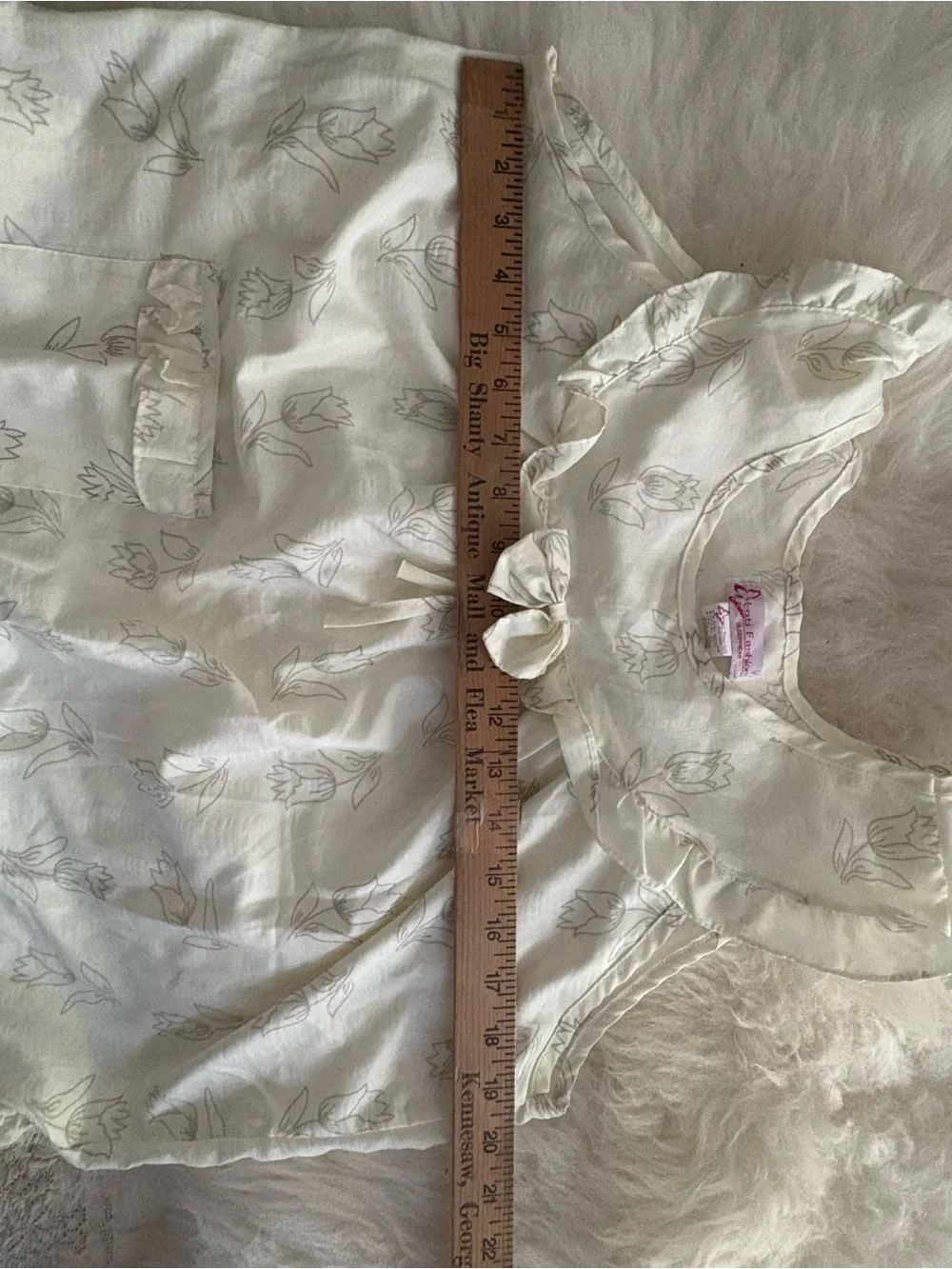 Cream Floral Ruffle Pajama Set - Brand: Petit Lem 55%cotton 45 polyester medium - Picture 8 of 10